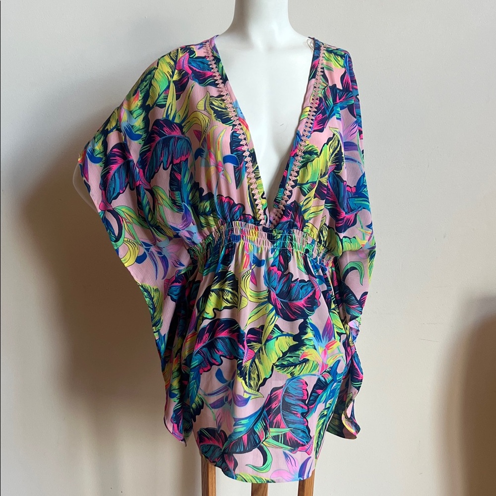 No Boundaries Colorful Leaf Print V-Neck Blouse